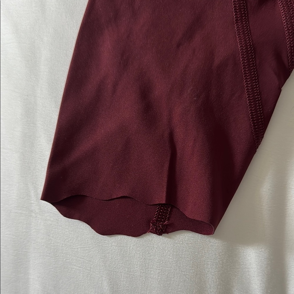 lululemon Wine Burgundy Leggings - Picture 3 of 5
